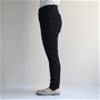 スタッフ身長150cm、61-91(股下68cm)、ブラック系着用