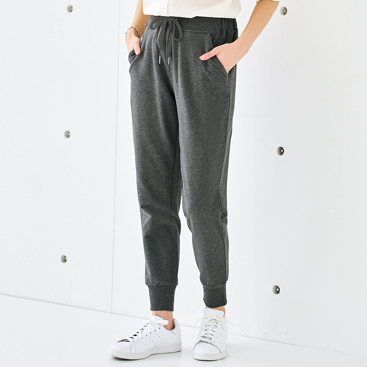スウェットパンツ(ミニ裏毛)(すっきりシルエット)(洗濯機OK) ファッション通販ならセシール(cecile)