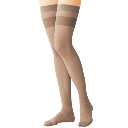 チャームベージュ(同色5足組) 着用例