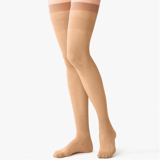 シルクベージュ(同色5足組) 着用例