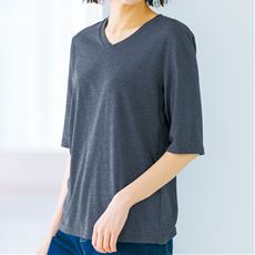 シンプルVネックTシャツ(5分袖)(洗濯機OK)