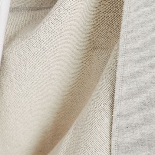 柔らかな綿100%裏毛