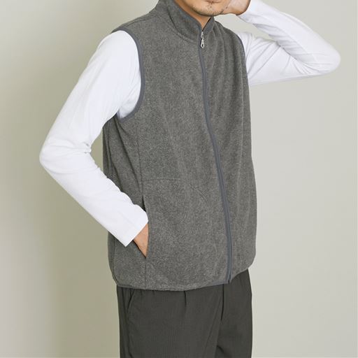 モデル身長:184cm 着用:Lサイズ グレー系