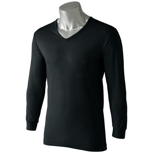 ブラック Tシャツ感覚で使える定番色