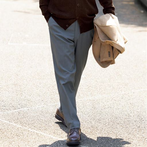 裏起毛素材ウエストストレッチ・テーパードパンツ