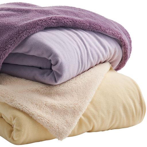 (上から)ミスティラベンダー、アイボリー