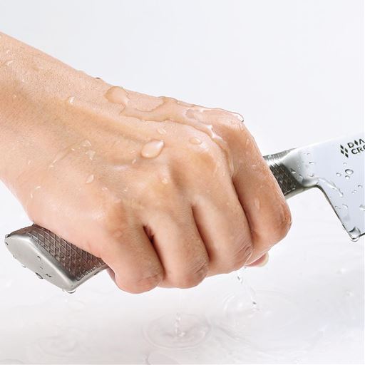 持ち手に凹凸があってすべりにくく、オールステンレスなので洗いやすくて衛生的。