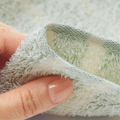 グリーン<br>綿100%だからやさしい肌ざわり。ほどよい厚みで、拭き心地もさっぱり。