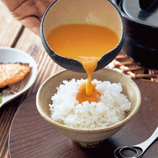 混ぜればわかる、衝撃の滑らか食感。卵かけごはんのための卵溶き道具です。