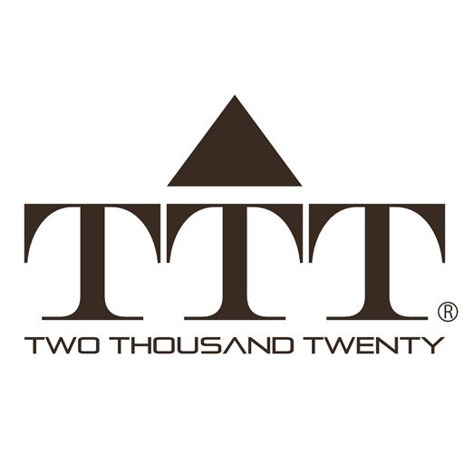 中でも外でも使えるスポーツサンダル「TWO THOUSAND TWENTY®」は老舗スリッパメーカー「ホンシュ」が手掛けました。