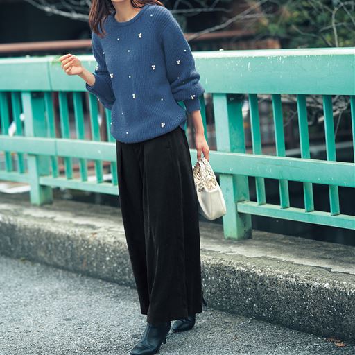 スモークブルー コーディネート例