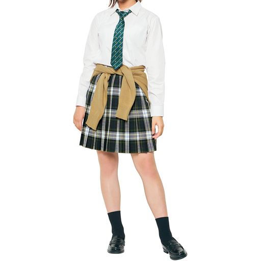ホワイト<br>モデル身長:161cm<br>コーディネート例