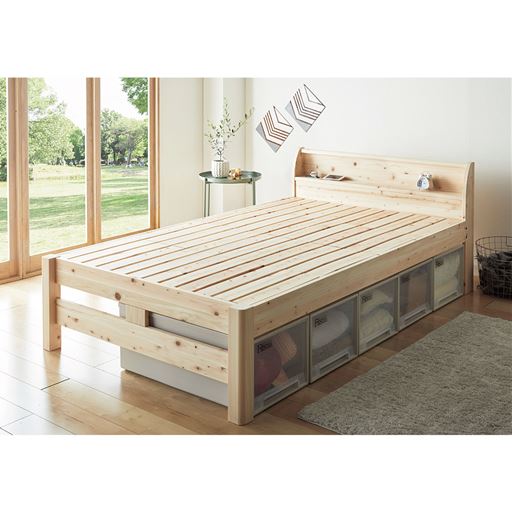 ナチュラル(セミダブル/高さ設定:高め)<br>がっちりとした頑丈な造りのすのこベッドです。