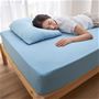 アッシュブルー ※商品はシーツです。枕カバーはCR-1177を使用しています。<br>冷感素材のシーツでいつものベッドを夏仕様に。