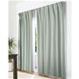 グリーン<br>気品漂うラインデザインが美しい、遮熱・保温1級遮光カーテンです。
