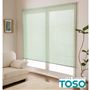 ペールグリーン(幅180×丈180cm・1本) 掃き出し窓イメージ <br>カーテンレール国内シェアNo.1の「TOSO(トーソー)」が生産しています。