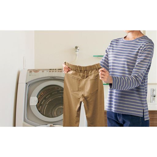 乾燥機で縮みにくいヘビロテパンツがリニューアル! 洗濯機でガンガン洗える耐久性があり、乾燥機もOK。汚れたらサッと洗って、すぐ乾かせる便利さで支持されています。夏バージョンも、より快適なはき心地に改良しました。