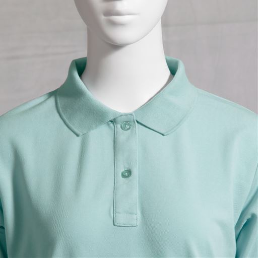 アイスブルー 首元