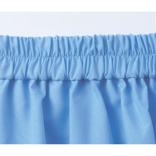 後ろウエストゴムなのでフロントの見た目はスッキリ