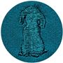 胸元には可愛い犬の刺繍入り。さりげないワンポイントに。
