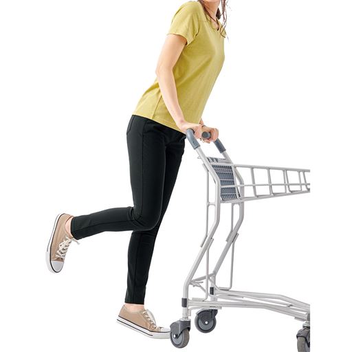 ブラック コーディネート例