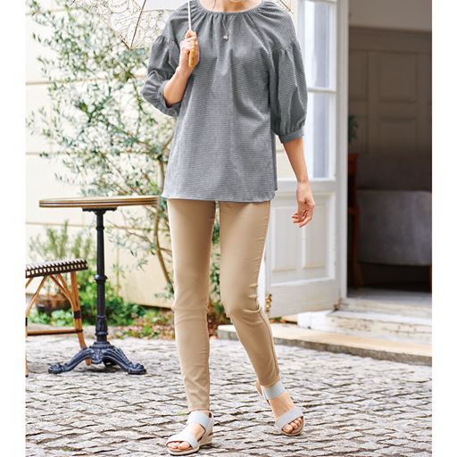 ベージュ コーディネート例