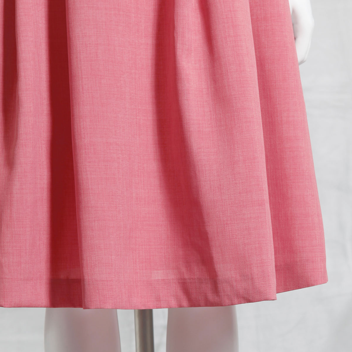 フレアスカート/軽やかな素材 洗濯後シワになりにくい(洗濯機OK  