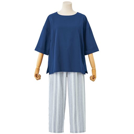 ネイビーブルー(パンツ:グレー×オフホワイト) フロントスタイル 上下セット