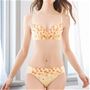 色違いで揃えたい華やかレースのブラ&ショーツセット<br>アンティックホワイト着用例