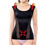 ブラック 着用例<br>バストがつぶれにくい立体パターン。取り外し可能なパッド付きです。