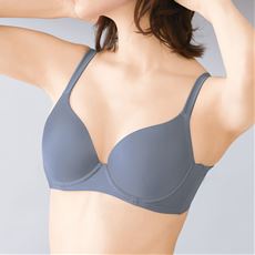 薄着でも透けにくいシームレスカップブラ(スーパーストレッチカップ)(ソフトワイヤー入り・3/4モールドカップ)