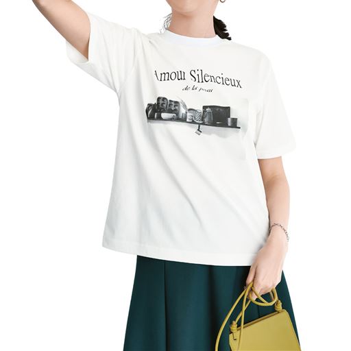 ホワイト
