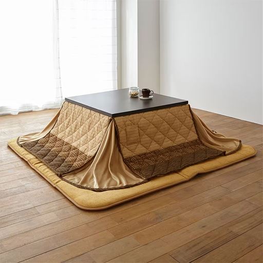 ベージュ<br>正方形M (横90cm×縦90cm×高さ72.5cm)