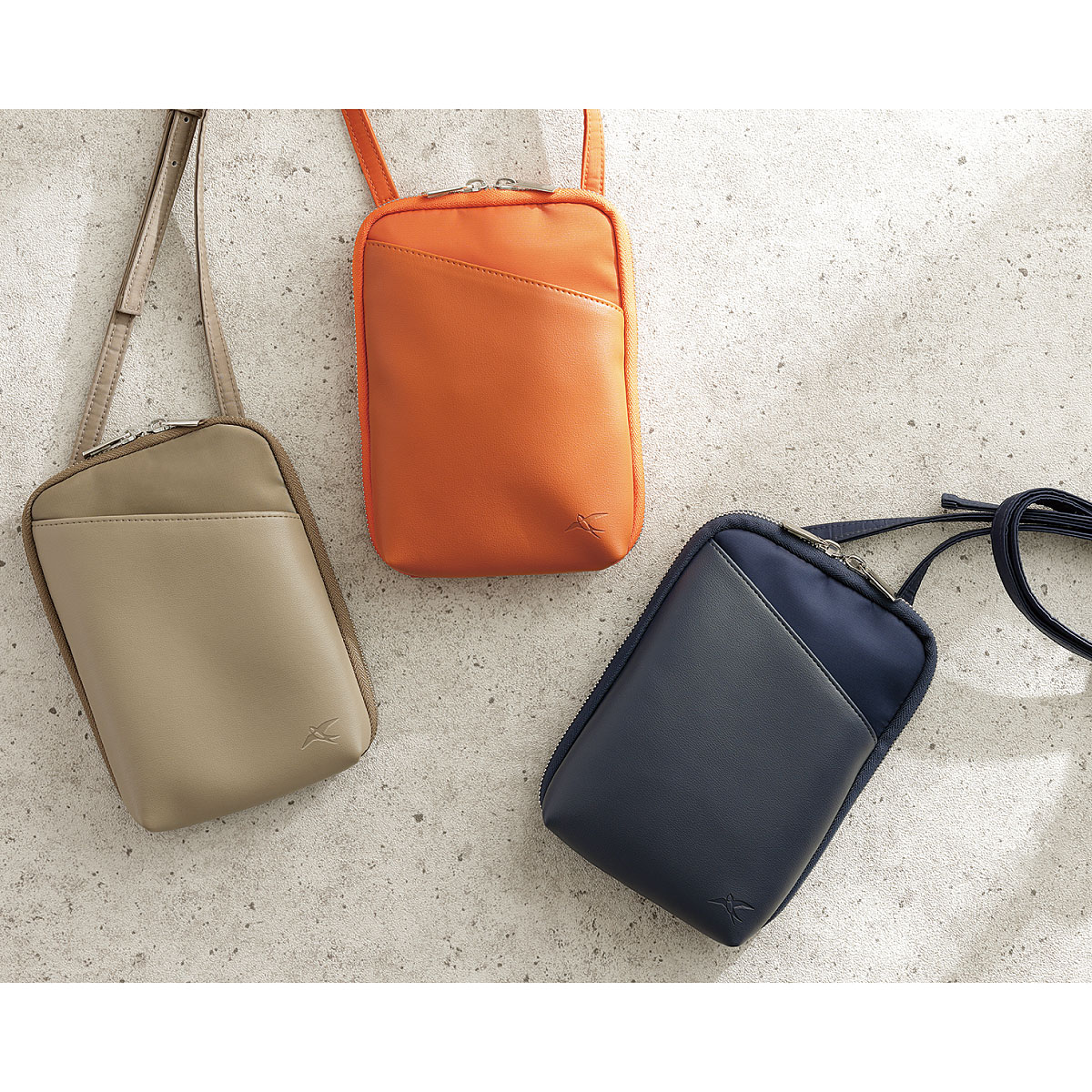 Wallet body bag／グレージュ Wallet body bag／グレージュ
