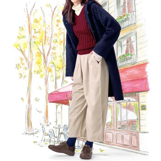 ベージュ<br>(ベージュ×オフホワイト)<br>コーディネート例 (股下55cm着用)