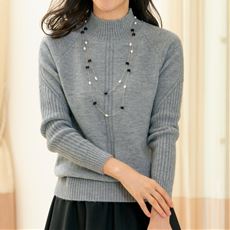 編み地変化ハイネックセーター