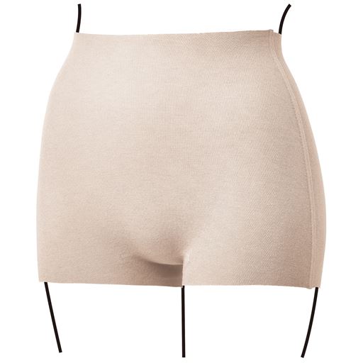 フロント<br> (1)はきこみ丈深めであったかい。<br>(2)縫い目もタグもなくチクチク・かゆみを軽減 縫い糸を一切使わない接着仕様で、肌ストレスを軽減。<br>(3)下着のラインがひびきにくい カットオフ(切りっぱなし)仕様で、足口はくい込みにくく、ウエストは締めつけにくい。