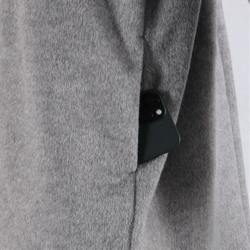 グレー ポケット