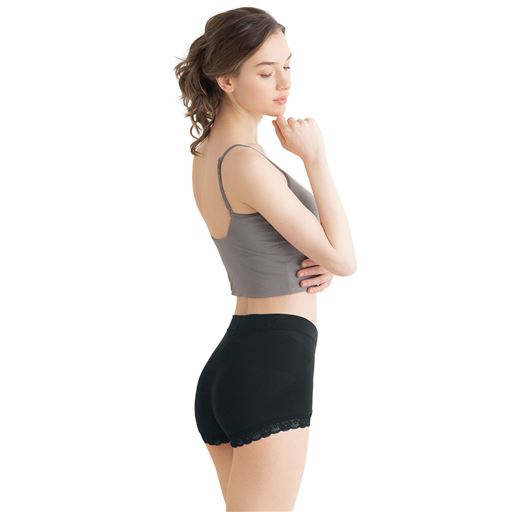 ブラック バックスタイル 着用例