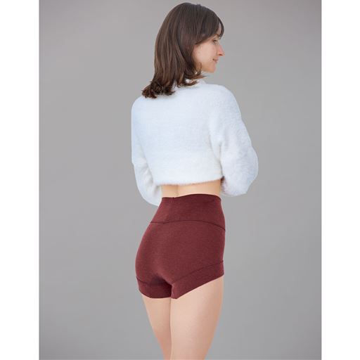 ボルドー バックスタイル 着用例