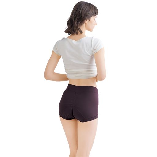 バイオレットグレー 着用例