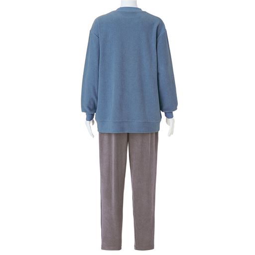 ウォッシュブルー(パンツ:ブラウニッシュグレー) バックスタイル