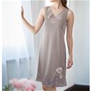 ラウンドスリップ（日本製レーシィランジェリー）