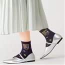 ゆったり履けるアートなソックス・色柄違い２足組