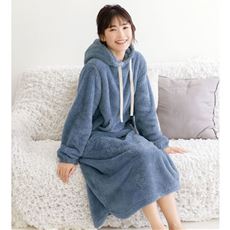 一度着たらやみつきになるボアフリースワンピース
