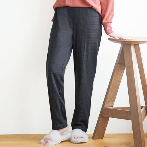 1枚であったか裏フリースパンツ