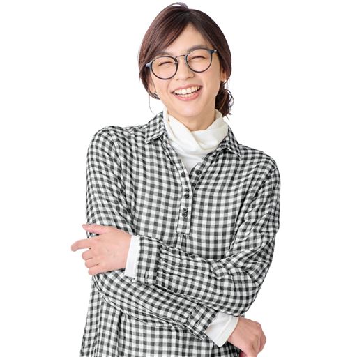 オフホワイト 重ね着しても着ぶくれせずにとってもあったか