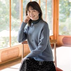 斜め柄編みニット