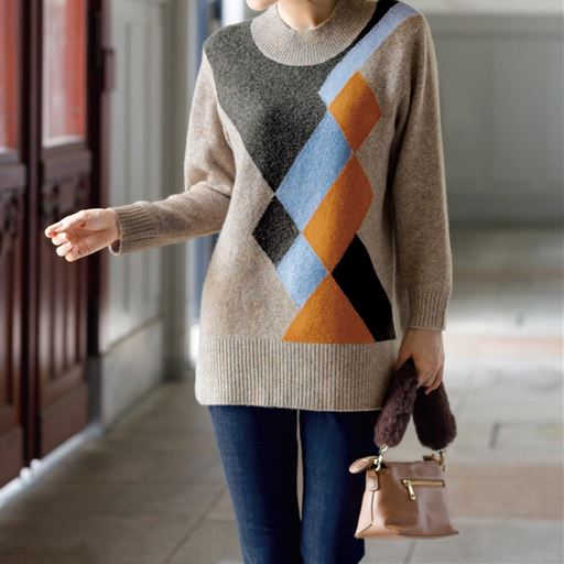 変形アーガイル柄ニット