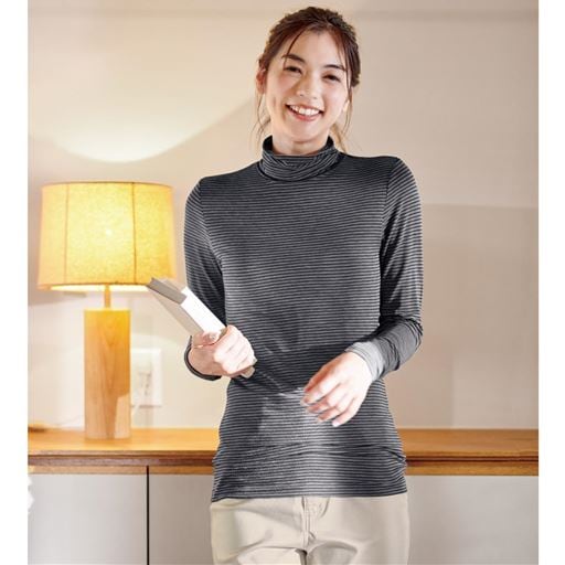 あったかスマートヒート®ルーズネックTシャツ(静電気防止・吸湿発熱・吸汗速乾)